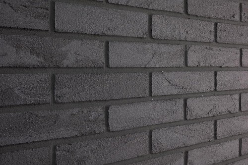 Anthracite brick quartz slats - brick,